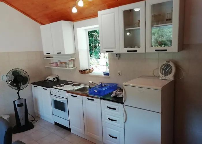 With Parking Space Luka, Peljesac - 16229 Apartament *